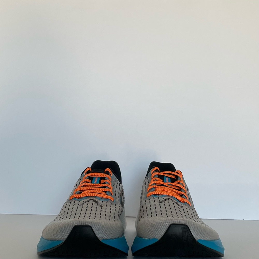 Brooks Hyperion “Grey/Atomic Blue/Scarlet” - Picture 3 of 5